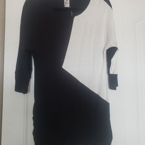 Ruched Contrast Geometric Tunic